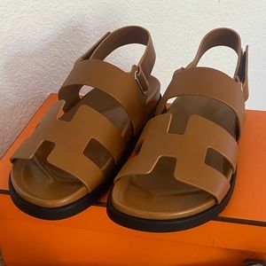 NIB never worn Authentic Hermes Takara Sandal womens size 40/10